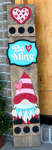 Be Mine Gnome Porch Leaner