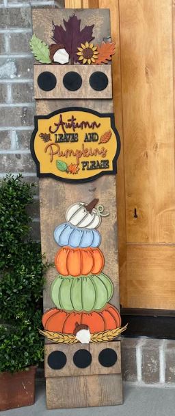 Autumn Leaves & Pumpkins Please Porch Leaner